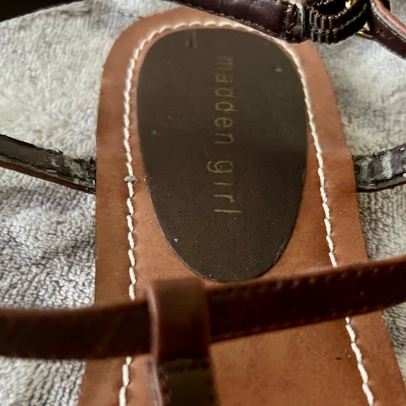 Madden Girl Women’s Brown Floral Sandals Size 8 - Picture 5 of 9